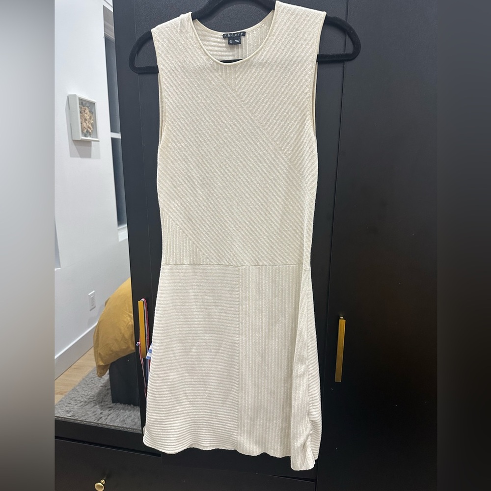 Theory 'Irelia' Stretch Knit Shift mini Dress size small (ivory/white)
